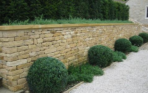 Burford Cream Dry Stone Walling