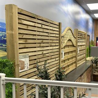 FORT Showroom - Timber Fencing
